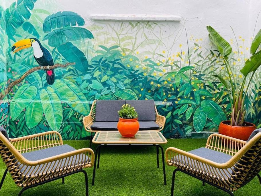 Artistic Flat Next To Ruzafa Welcome To The Jungle Appartement *